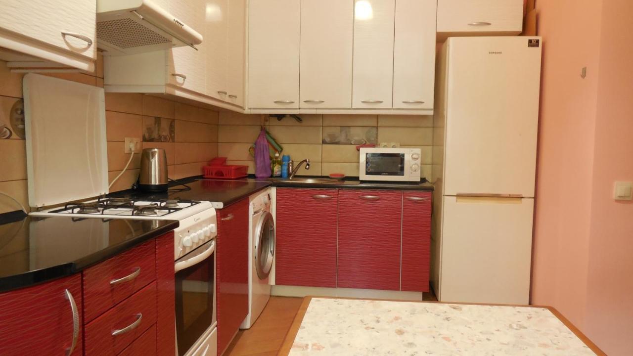 2 Room Apartment Near Opera House Lviv Luaran gambar
