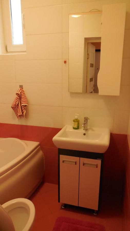 2 Room Apartment Near Opera House Lviv Luaran gambar